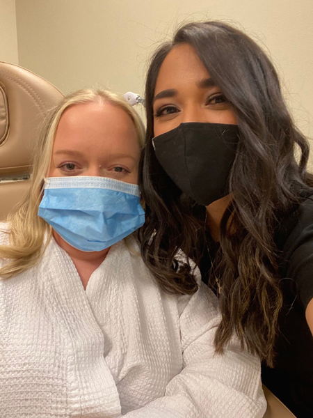 Daniela Atencio MD photo with patient 01 th